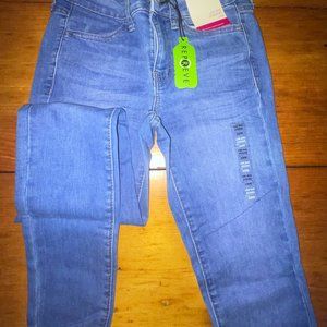 SO 3/26W Low Rise Jeggings